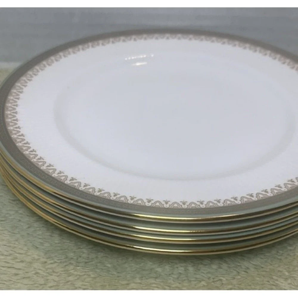 Set of 4 Paragon Kensington Fine Bone China Salad Plates 8 in